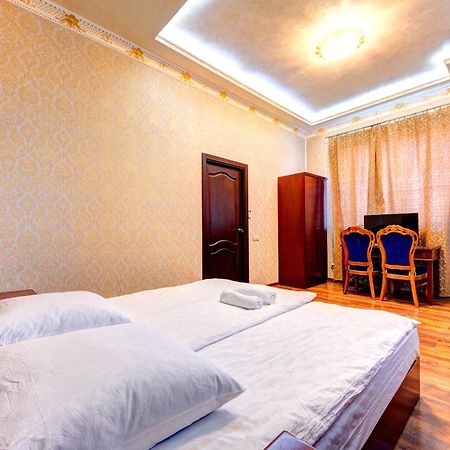 Hotel Kiev Lomakin Eksteriør billede
