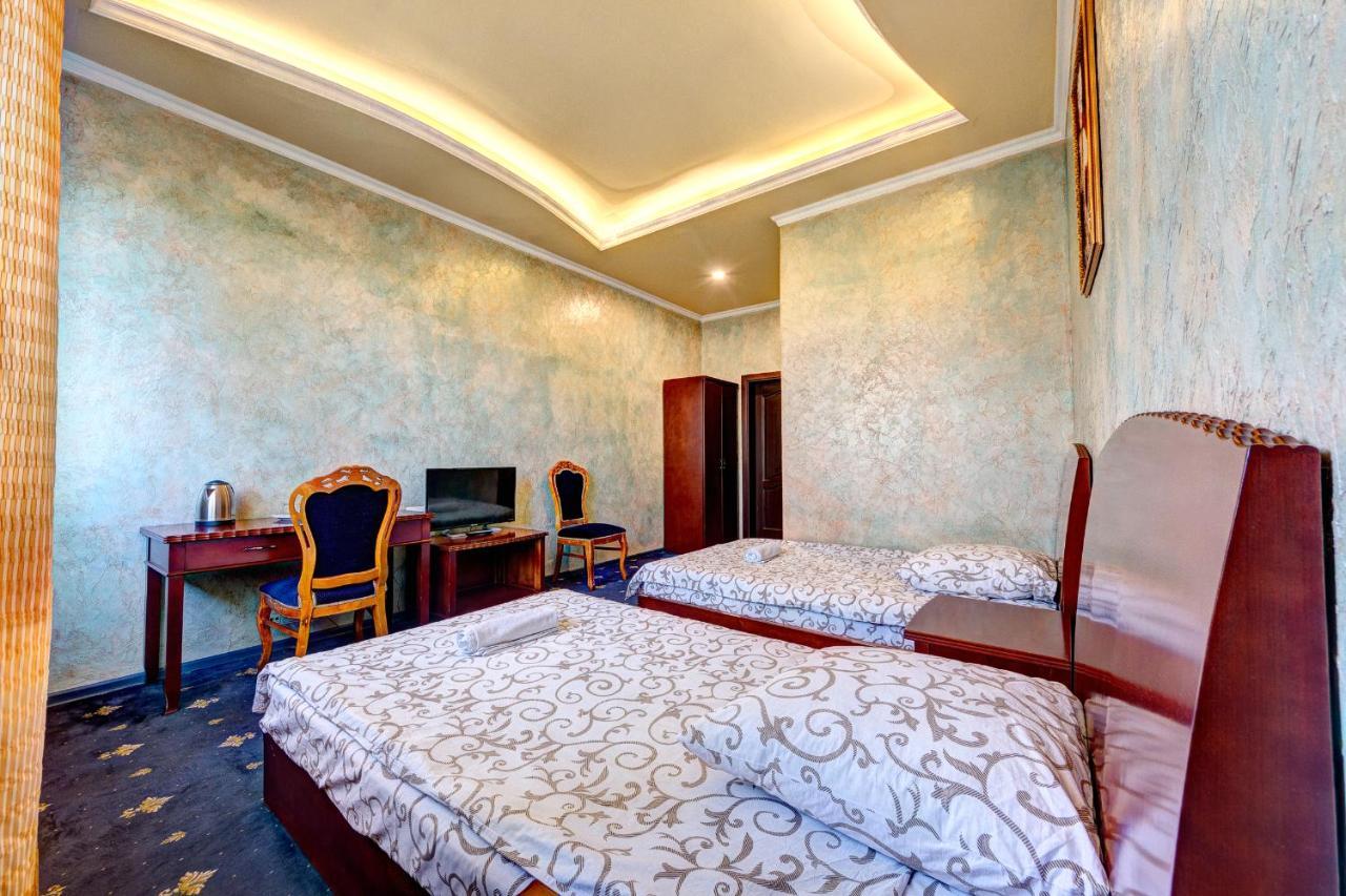 Hotel Kiev Lomakin Eksteriør billede