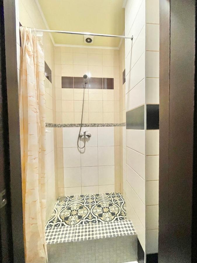 Hotel Kiev Lomakin Eksteriør billede