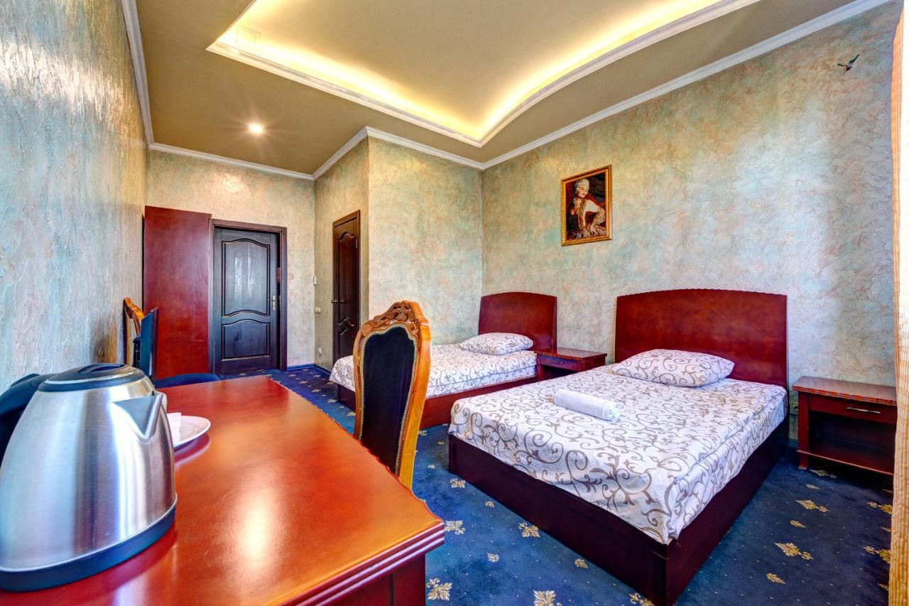 Hotel Kiev Lomakin Eksteriør billede