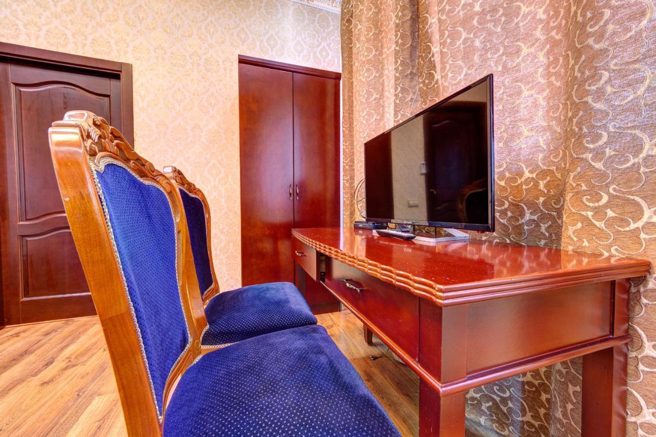 Hotel Kiev Lomakin Eksteriør billede