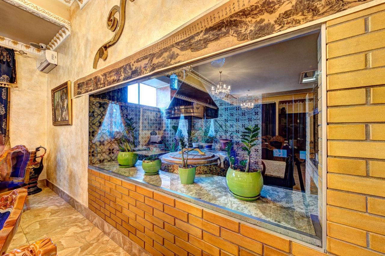 Hotel Kiev Lomakin Eksteriør billede