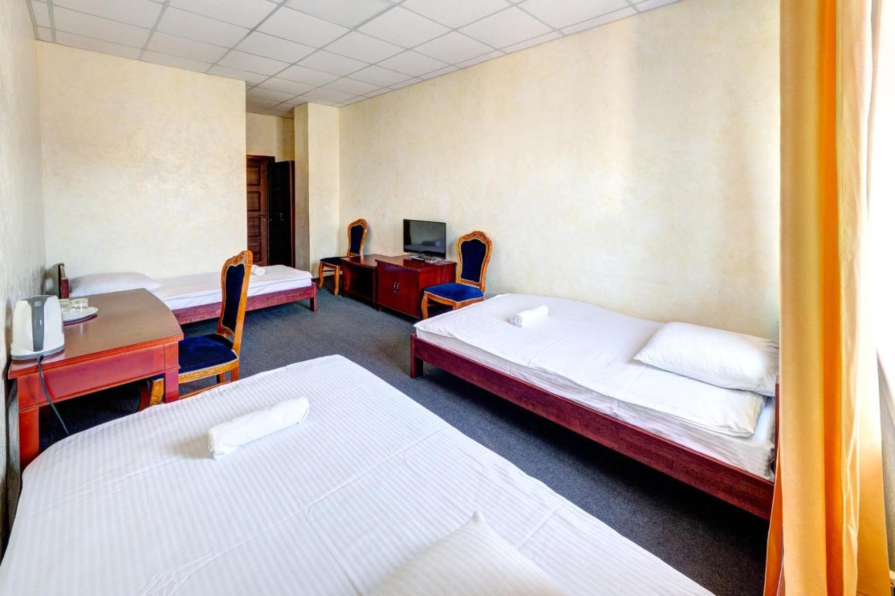 Hotel Kiev Lomakin Eksteriør billede