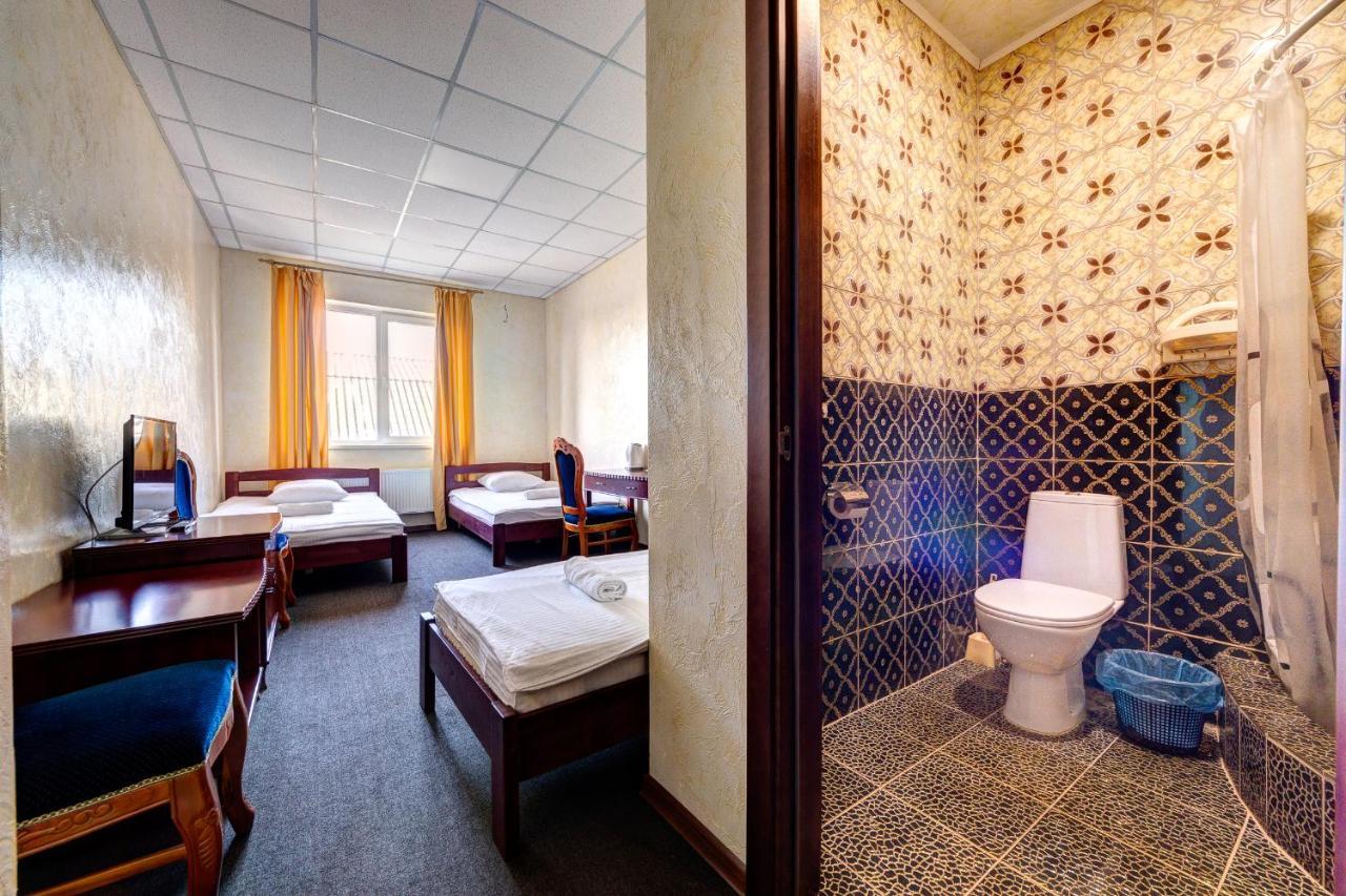 Hotel Kiev Lomakin Eksteriør billede