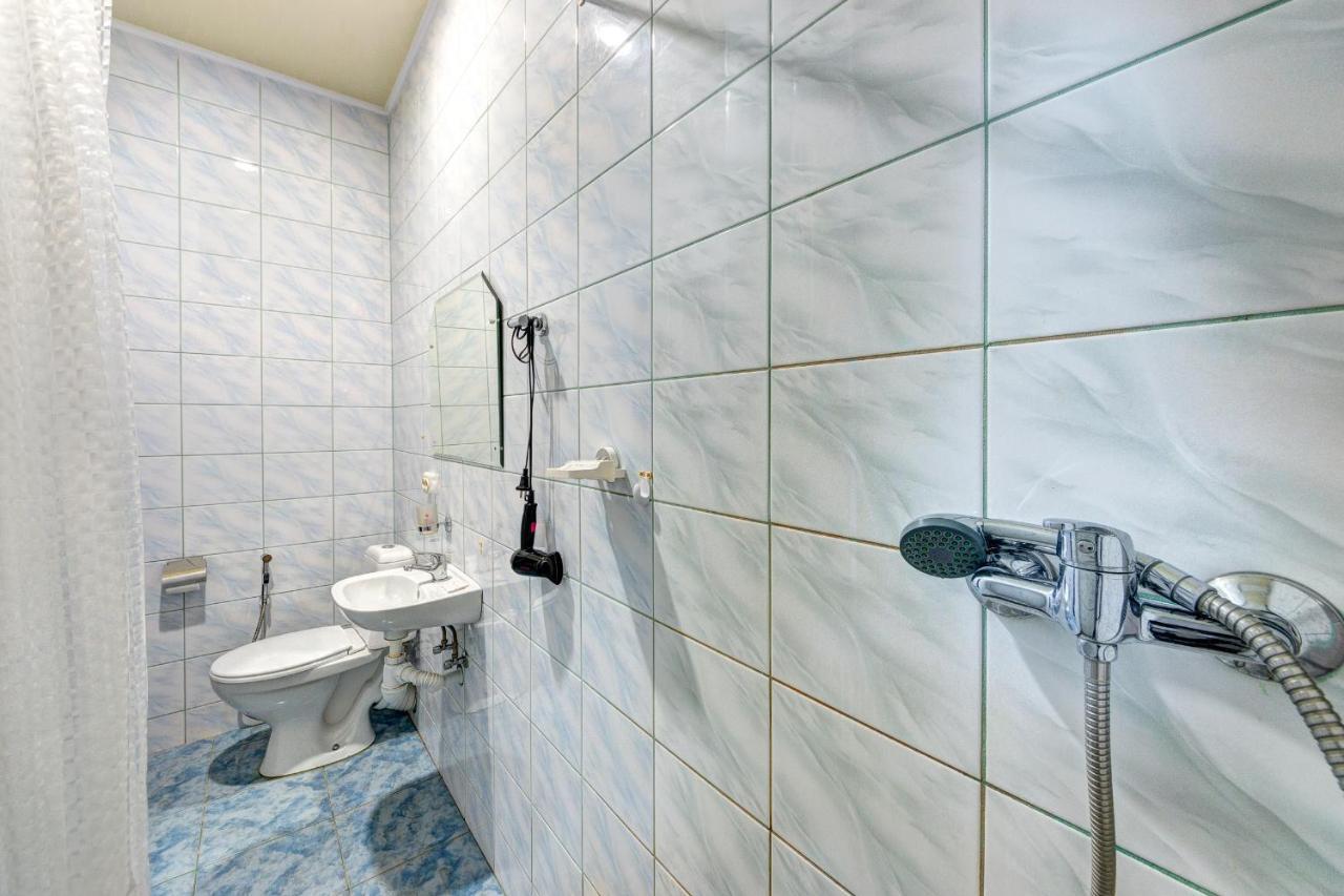 Hotel Kiev Lomakin Eksteriør billede